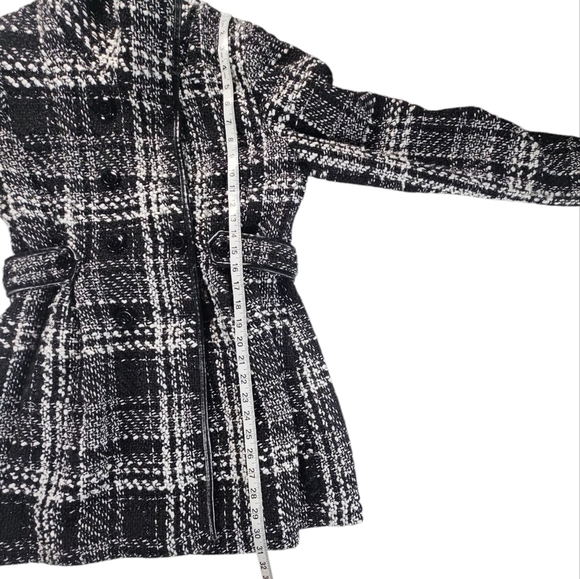 IZ Byer Women's Black & White jacket size Medium - Picture 5 of 7